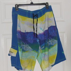 Mojo blue, green, yellow, white fish design fishing short